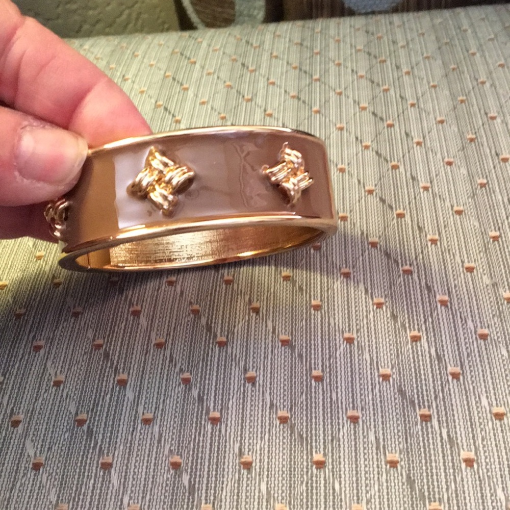 Talbots bangle bracelet